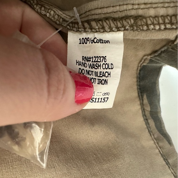 Mustard Seed (S) Green Camo Button Up Utility Chore Jacket: Boutique, Camoflauge - Picture 3 of 4